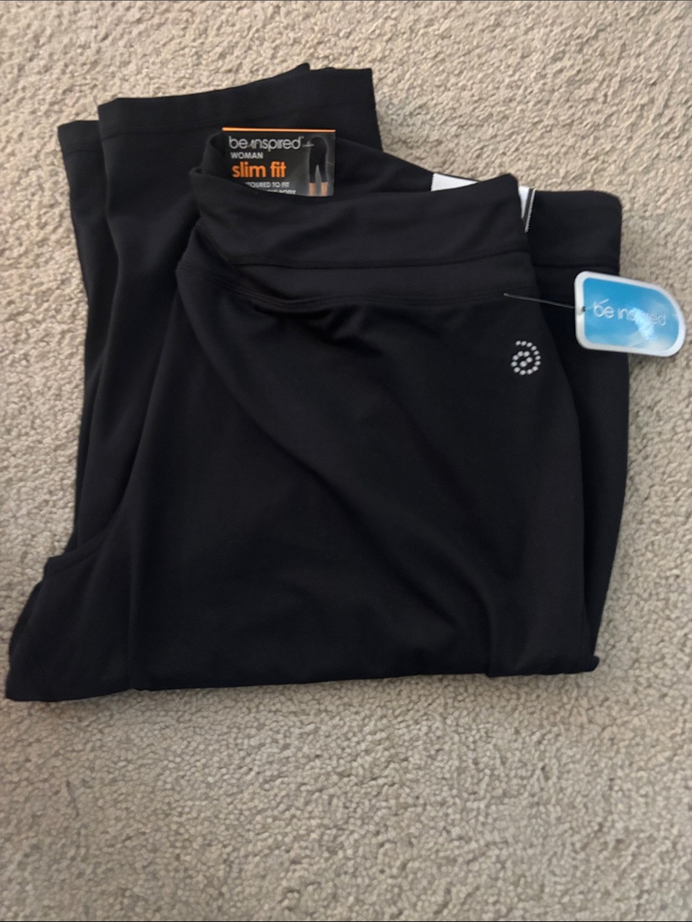 NWT be inspired Black Slim Fit Capris